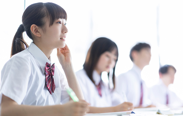 ベストセラー「最新情報I」からスムーズに“情報II”へ進める教科書