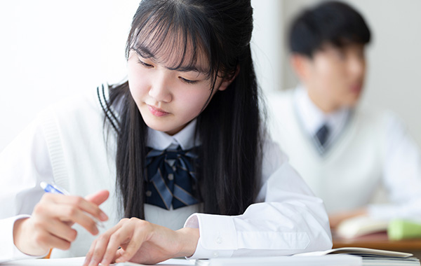 大学入試を見据えた知識習得と思考力育成の両立