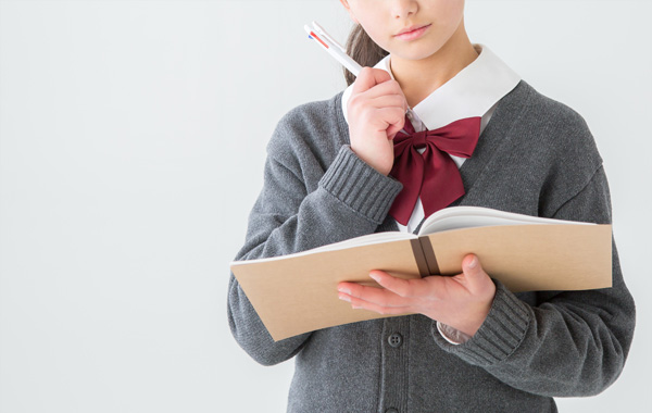 すべての問題解答に解説を追加