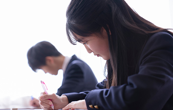 大学入試に必要な学習内容を４単位で過不足なく学習できる