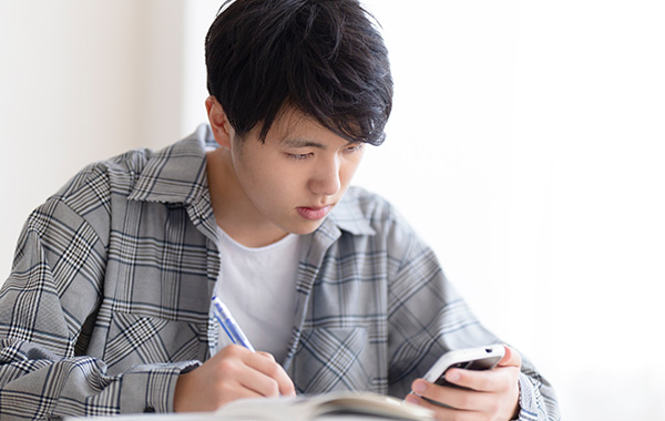 >自学自習や主体的な学習への配慮